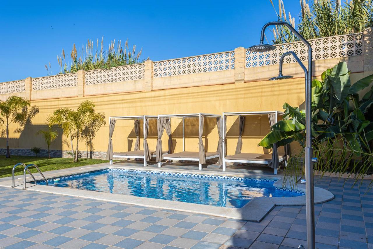Sun, Relax, Climatized Pool & Steps To The Beach By Mellow Велес-Малага Екстер'єр фото