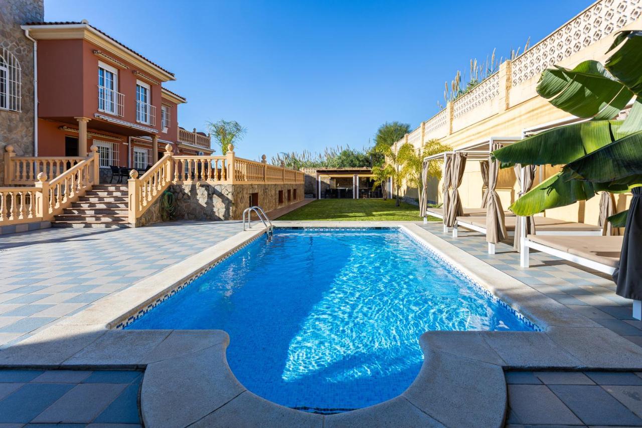 Sun, Relax, Climatized Pool & Steps To The Beach By Mellow Велес-Малага Екстер'єр фото